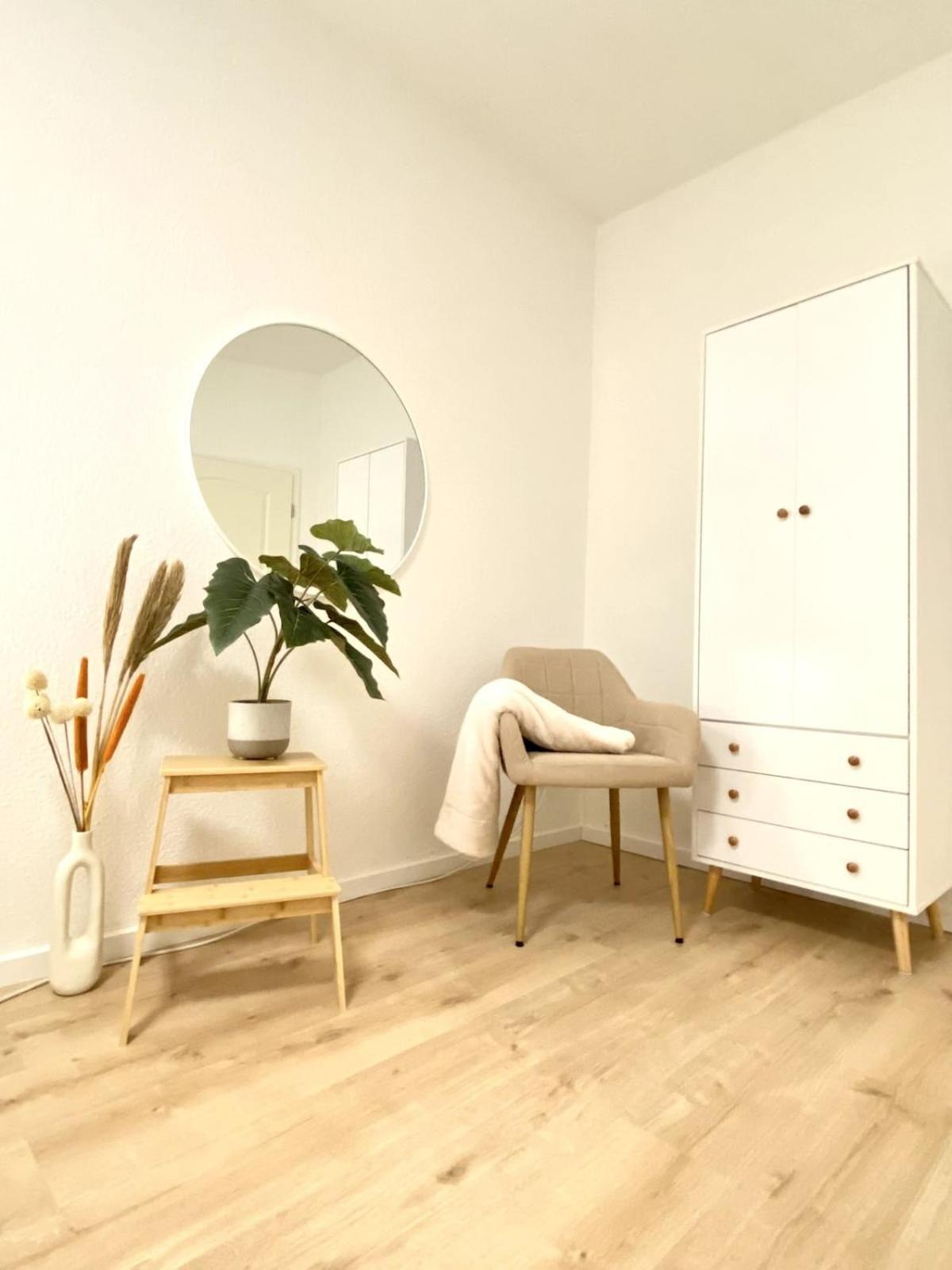 Modern & Spacious In Supreme Location *
